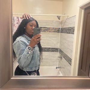 Meet your Posher, Erika